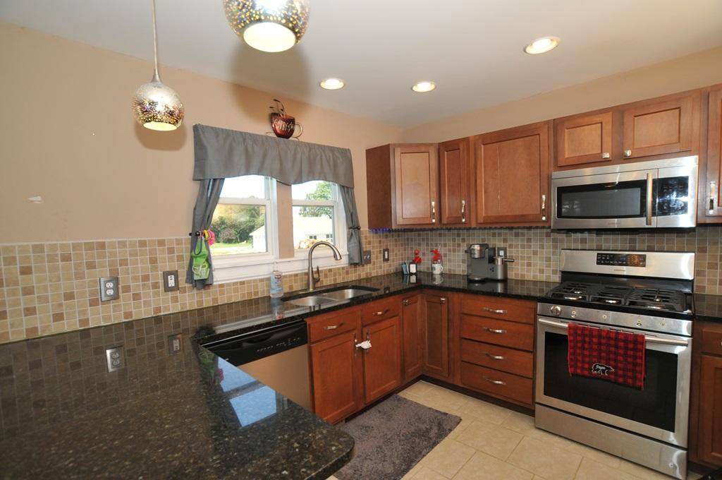 Delavan, WI 53115-3997,122 Cedar Ave