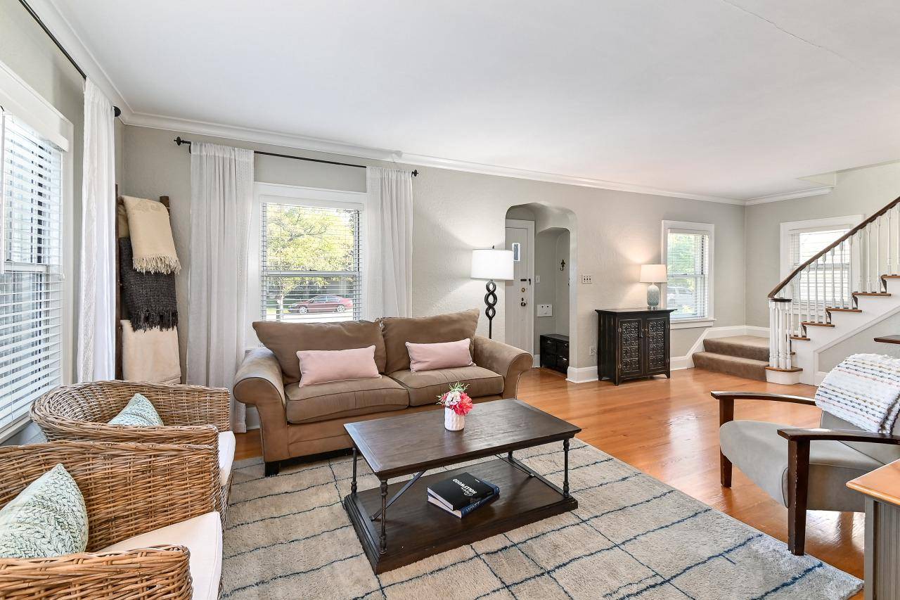 Wauwatosa, WI 53213-1659,8329 Jackson Park Blvd