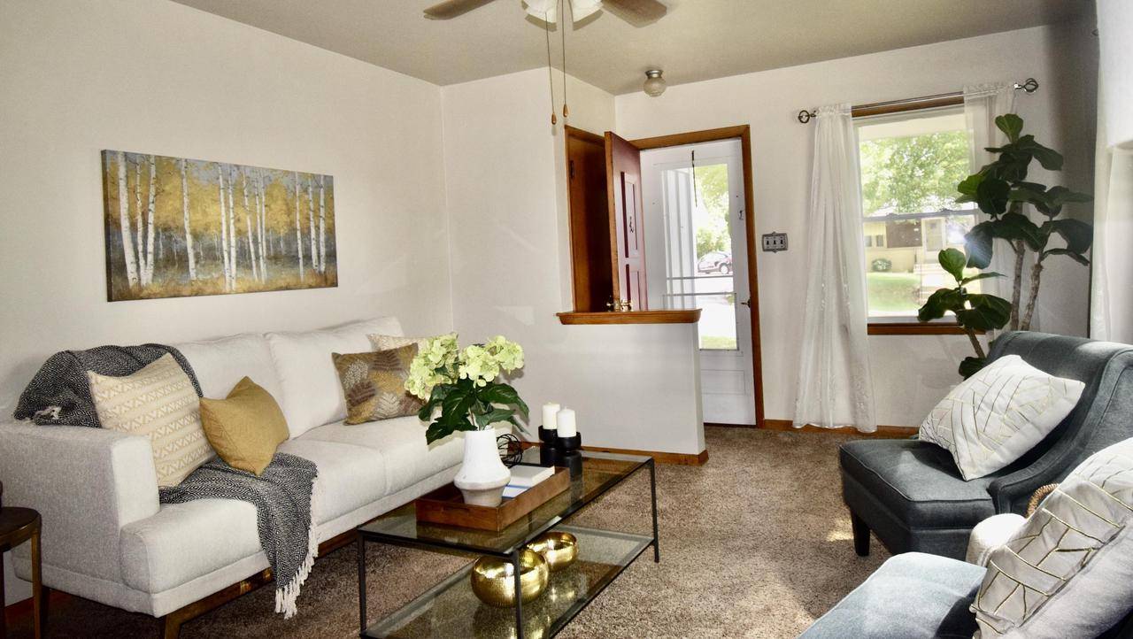 Wauwatosa, WI 53226-4003,303 N 113th St