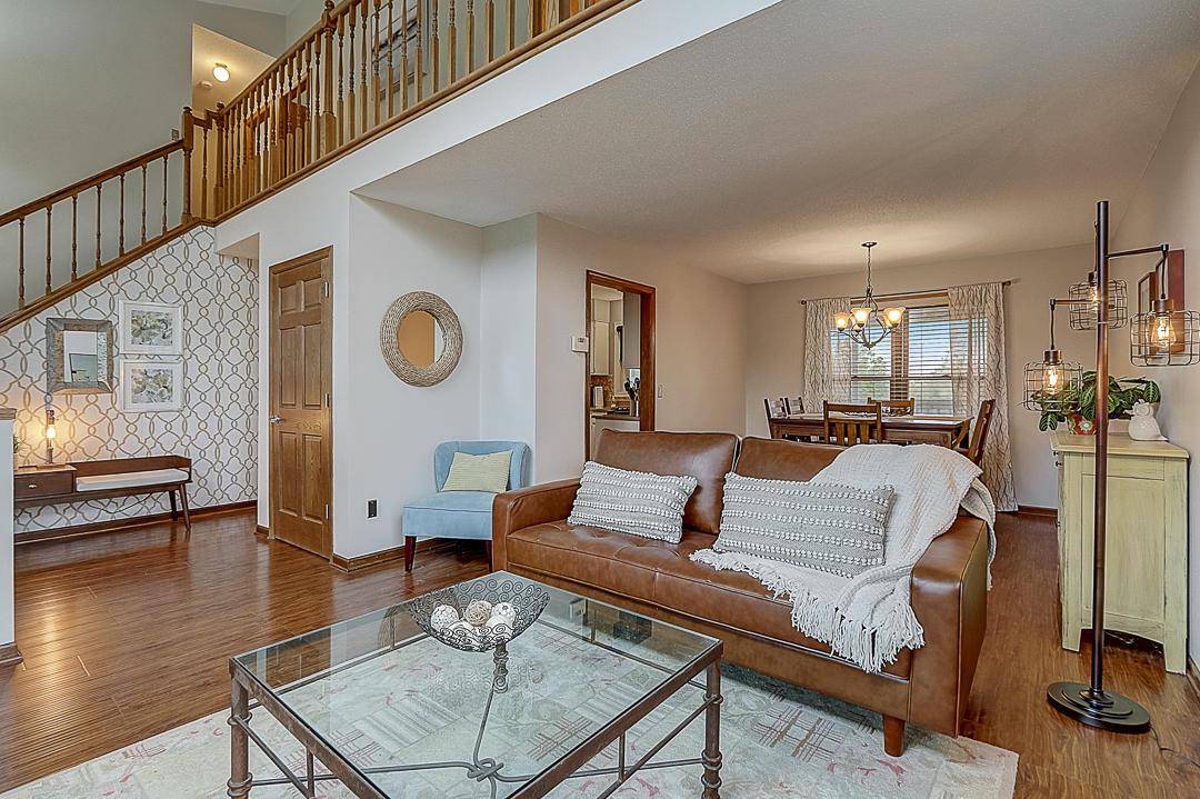 Hartland, WI 53029-2733,915 S Imperial DRIVE