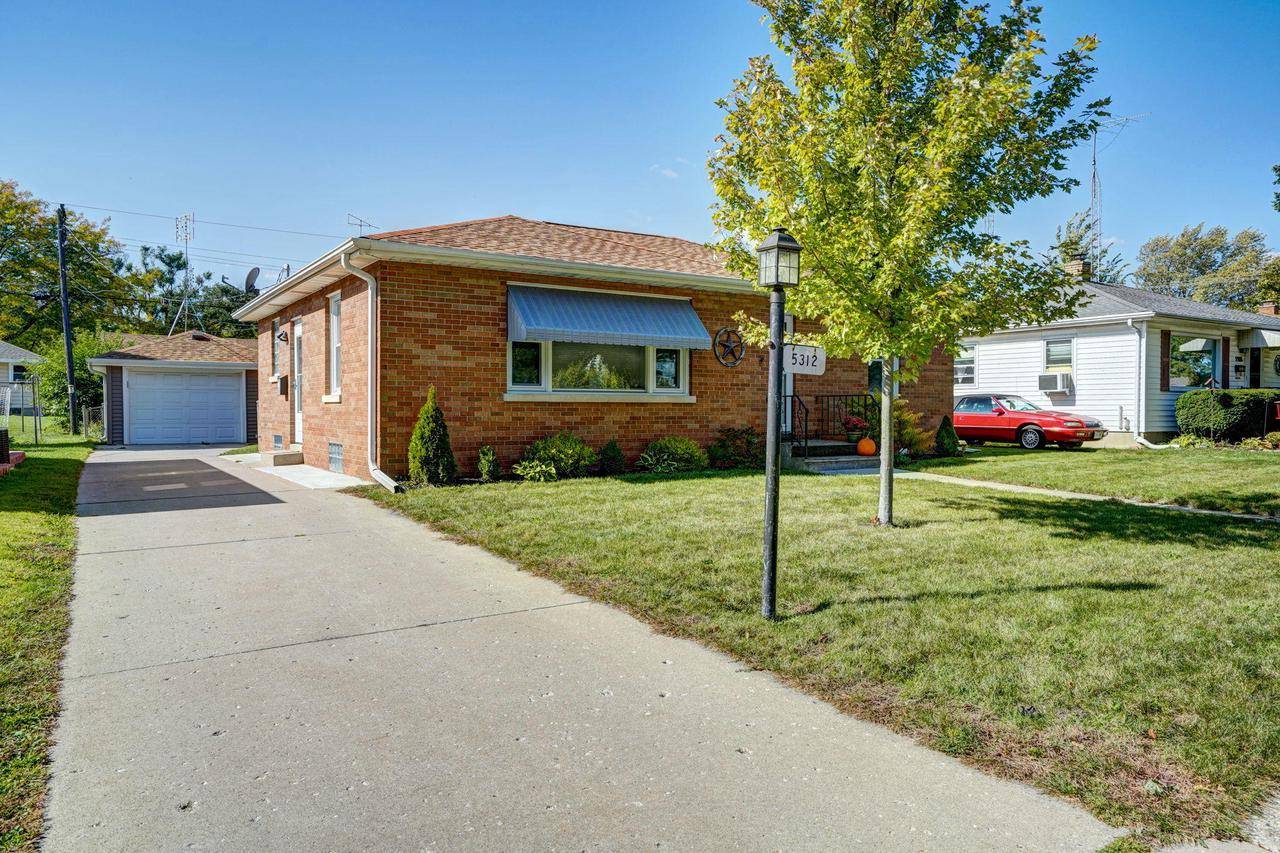 Kenosha, WI 53144-2720,5312 38th Ave