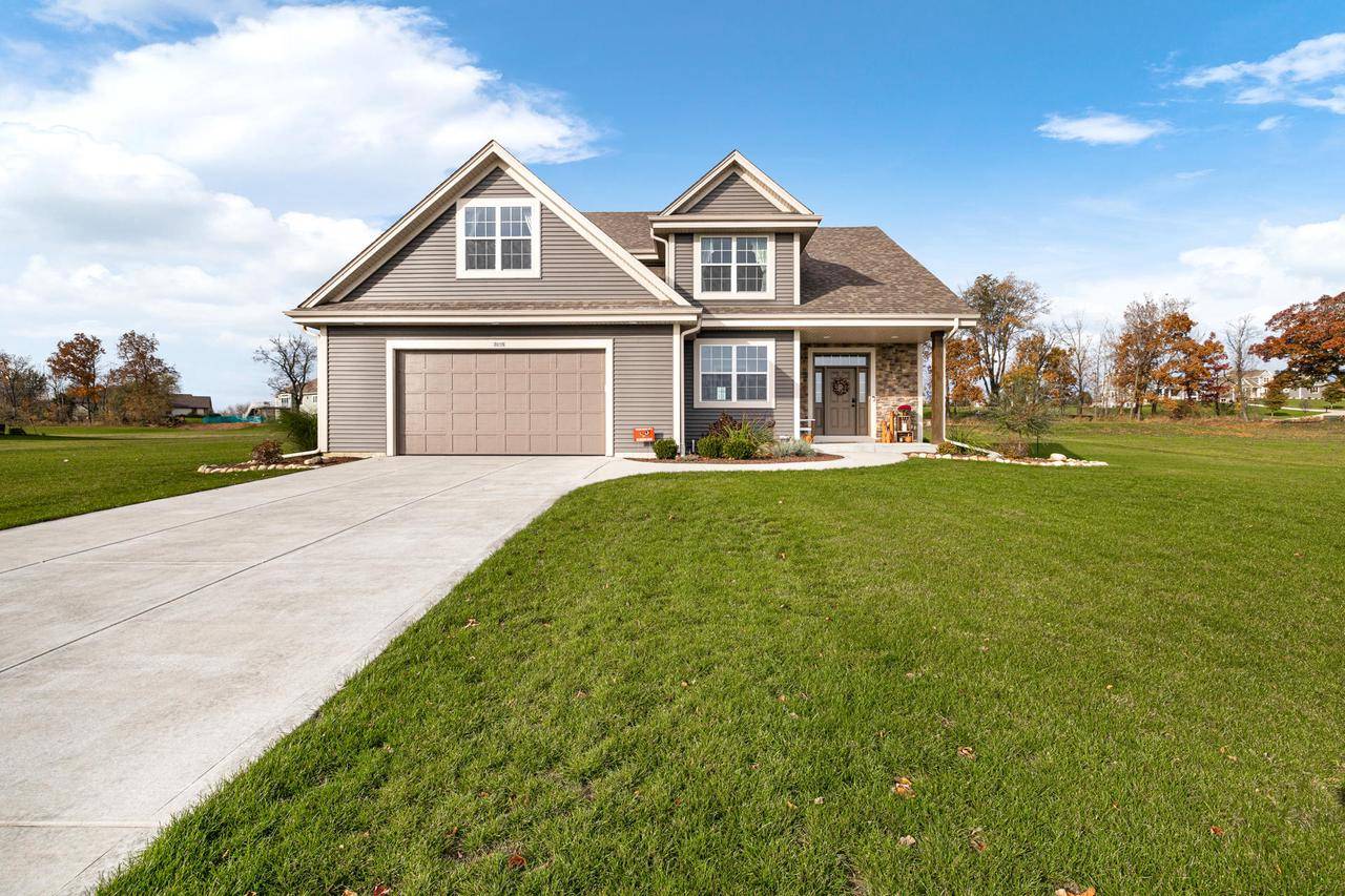 Slinger, WI 53086,2015 Sunny Slope COURT