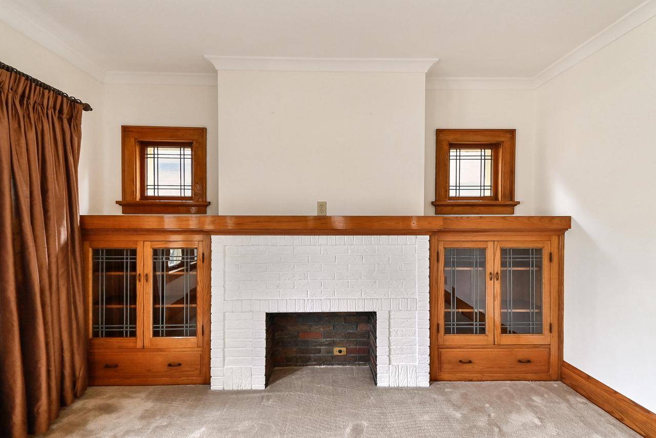 Wauwatosa, WI 53213-1220,2470 Lefeber Ave