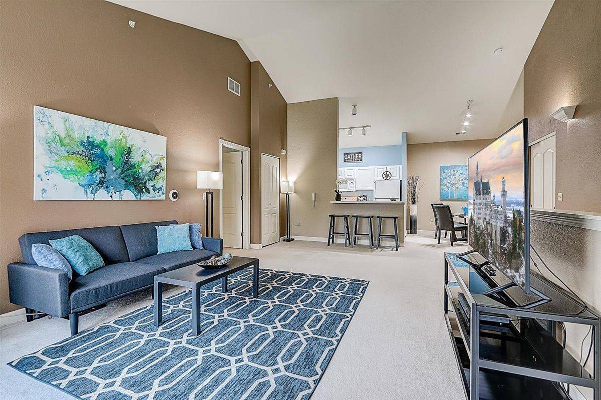 Waukesha, WI 53188-2034,2718 Northview ROAD #18