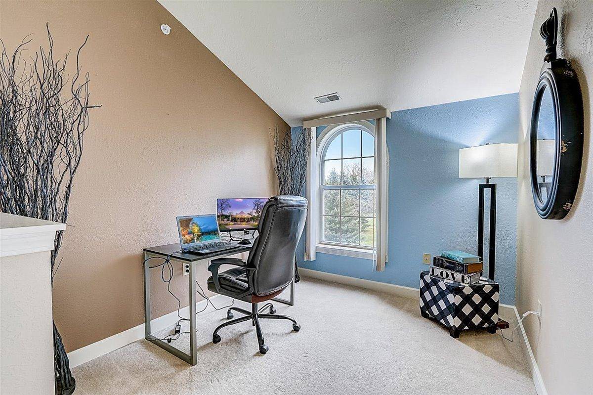 Waukesha, WI 53188-2034,2718 Northview ROAD #18