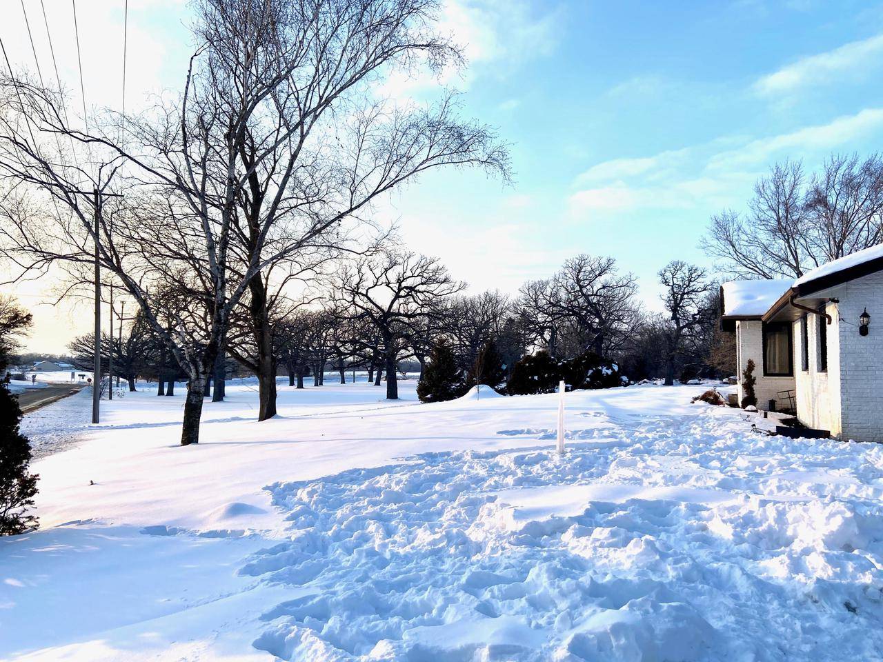 Whitewater, WI 53190-3851,W8060 Bluff Rd