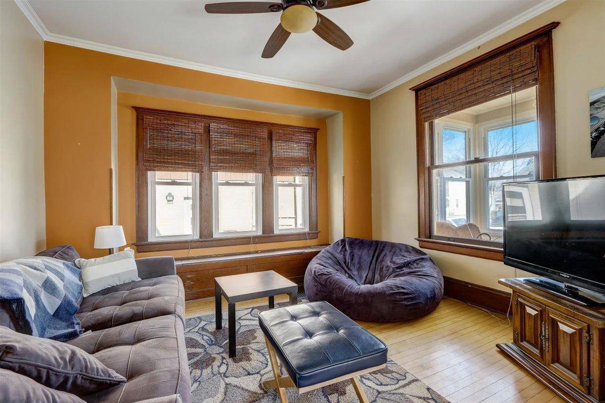 Wauwatosa, WI 53213-4053,555 N 65th STREET #555A