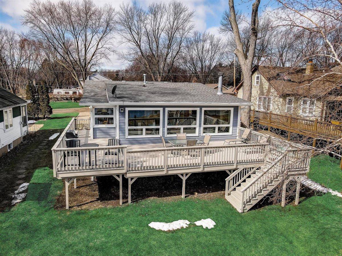 Delavan, WI 53115-3011,616 Inlet Shore Dr