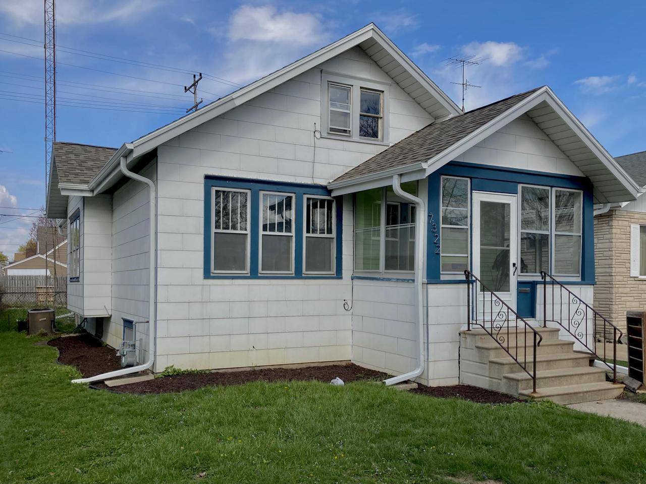 Kenosha, WI 53142-4410,7322 32nd AVENUE