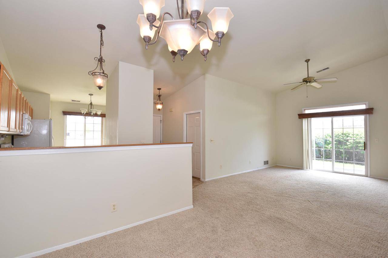 Kenosha, WI 53140,1875 27th AVENUE