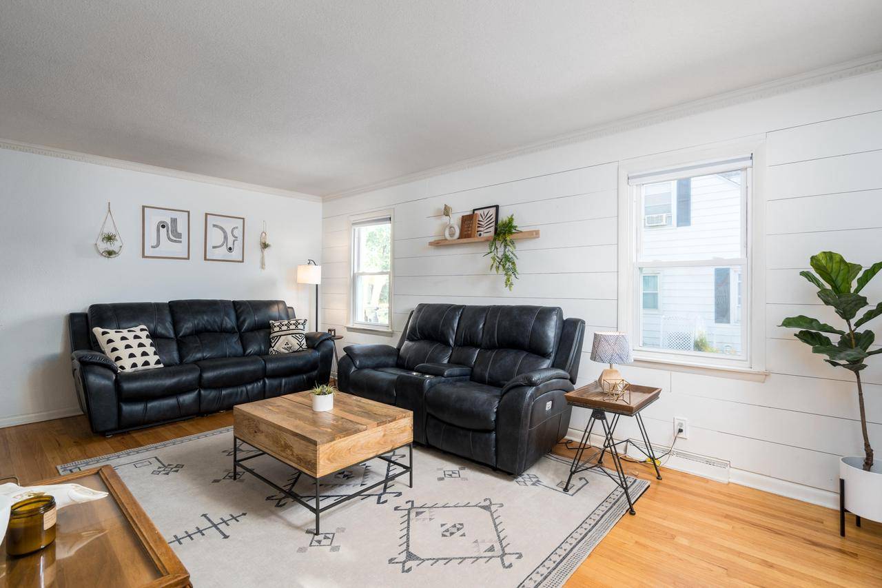 Wauwatosa, WI 53222-1521,4154 N 95th STREET