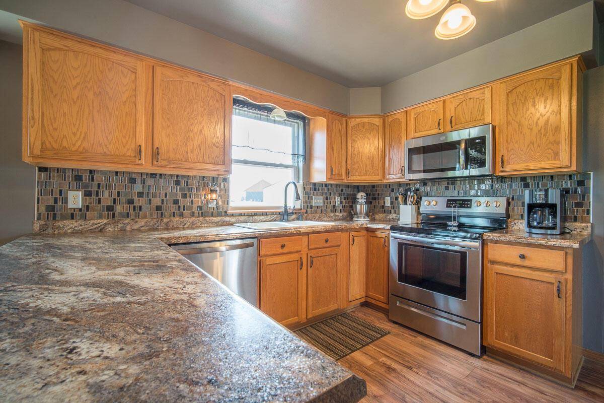 Theresa, WI 53091-9640,106 Chestnut COURT