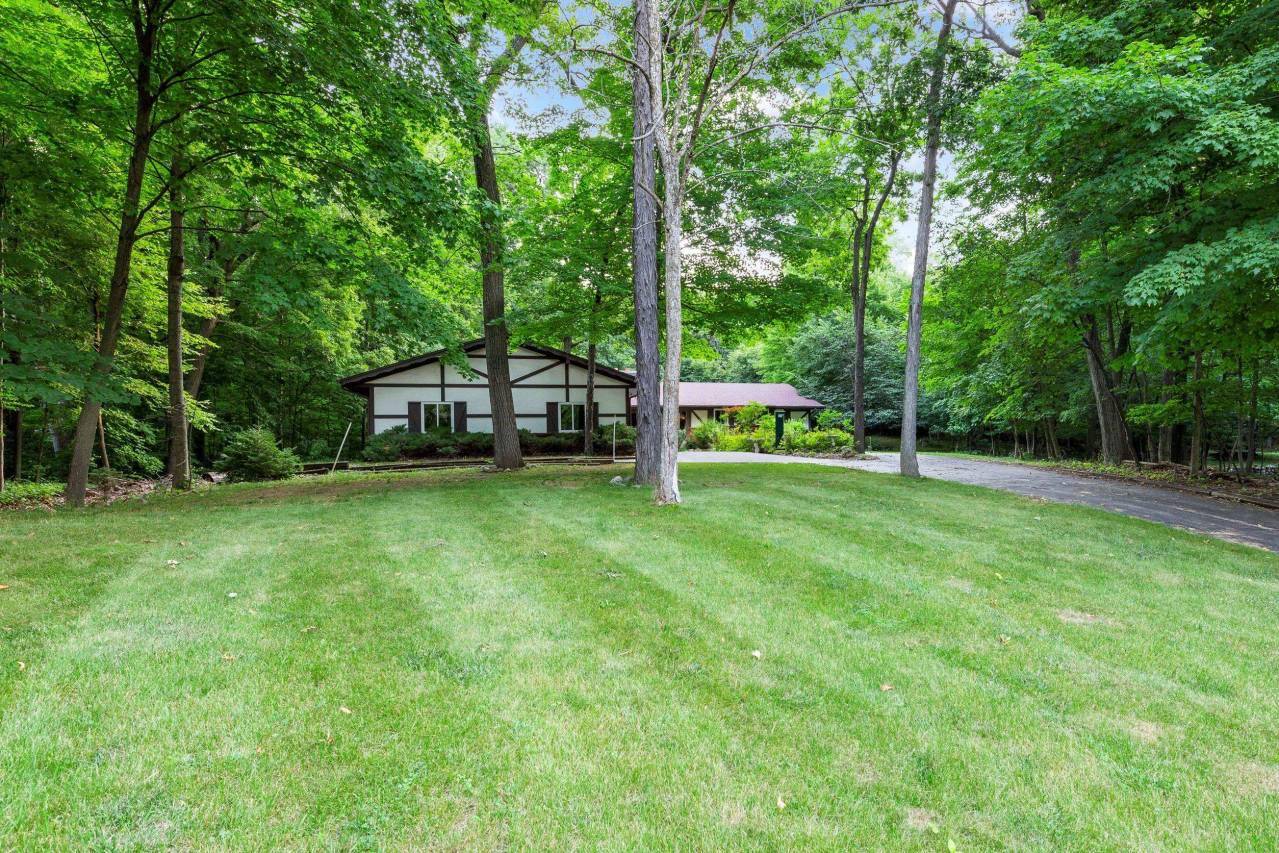 Colgate, WI 53017-9749,396 Kennedy COURT W