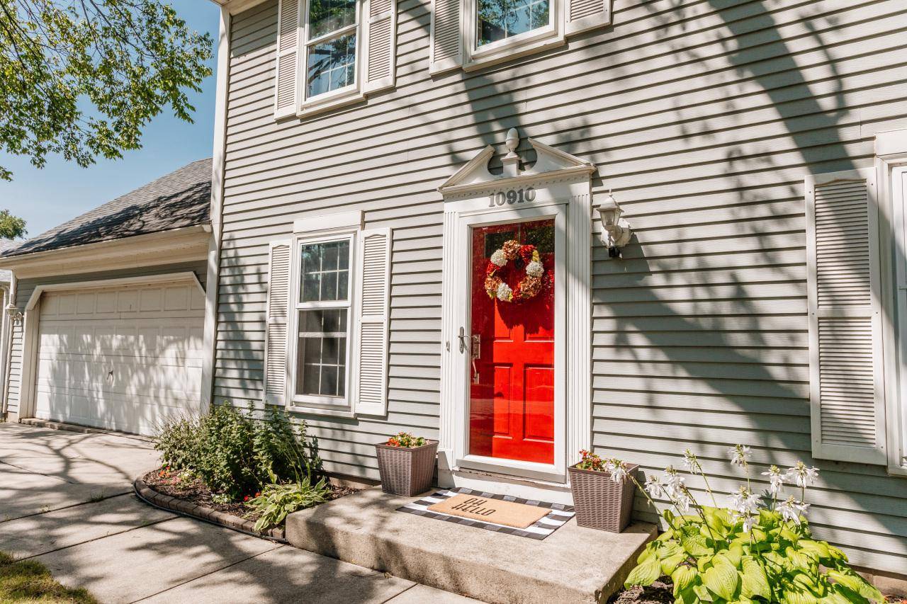 Wauwatosa, WI 53222-1114,10910 W Fiebrantz AVENUE