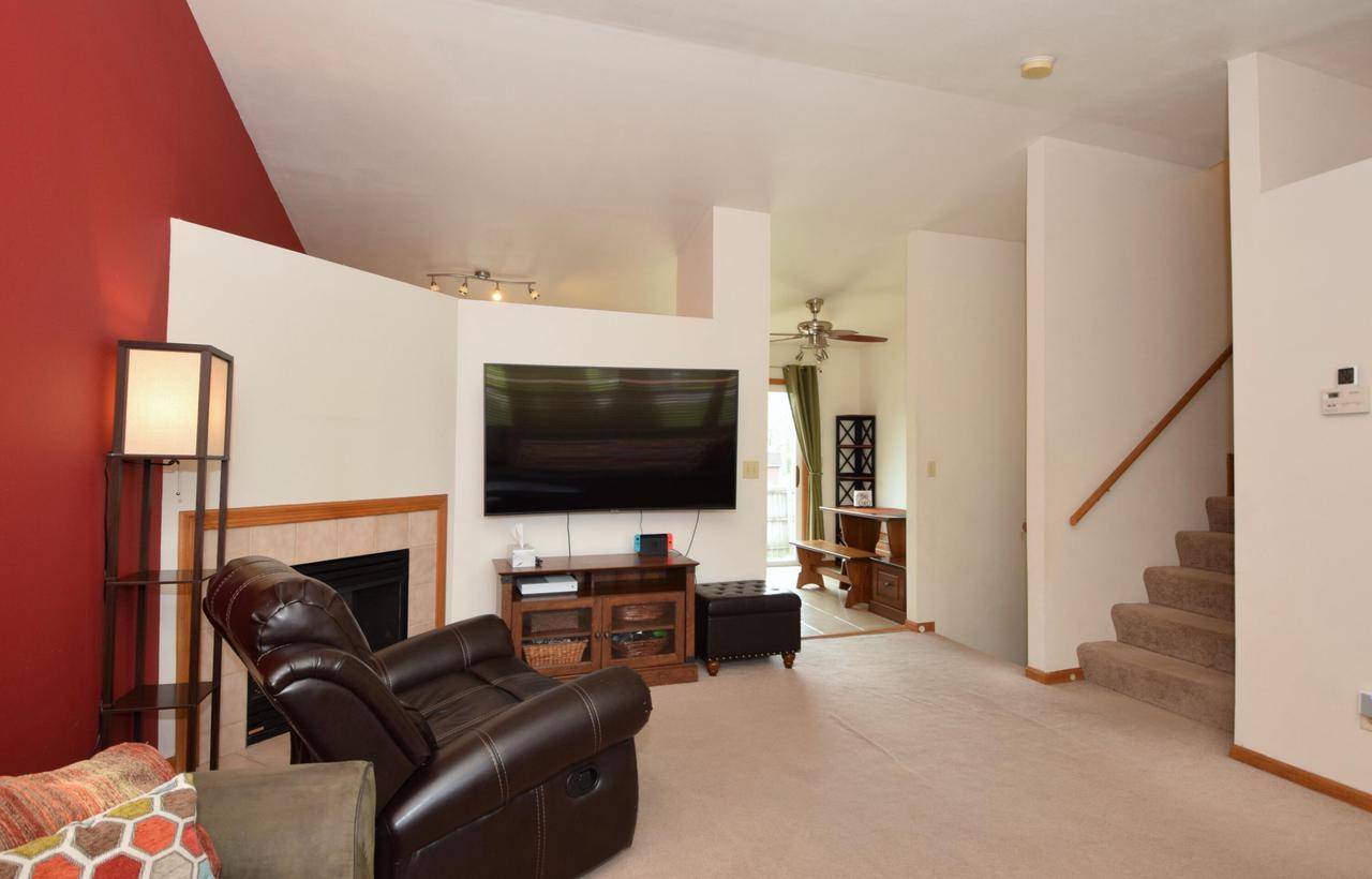 Dousman, WI 53118,S18W35995 E Ottawa AVENUE
