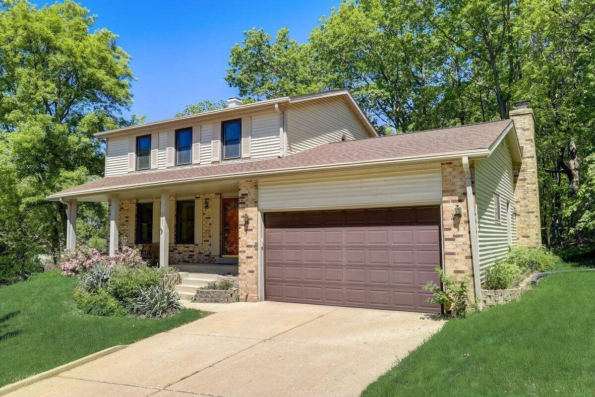 Waukesha, WI 53188-1371,2607 Denton DRIVE