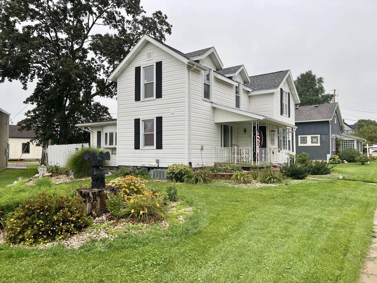 Sharon, WI 53585-9769,193 Martin St