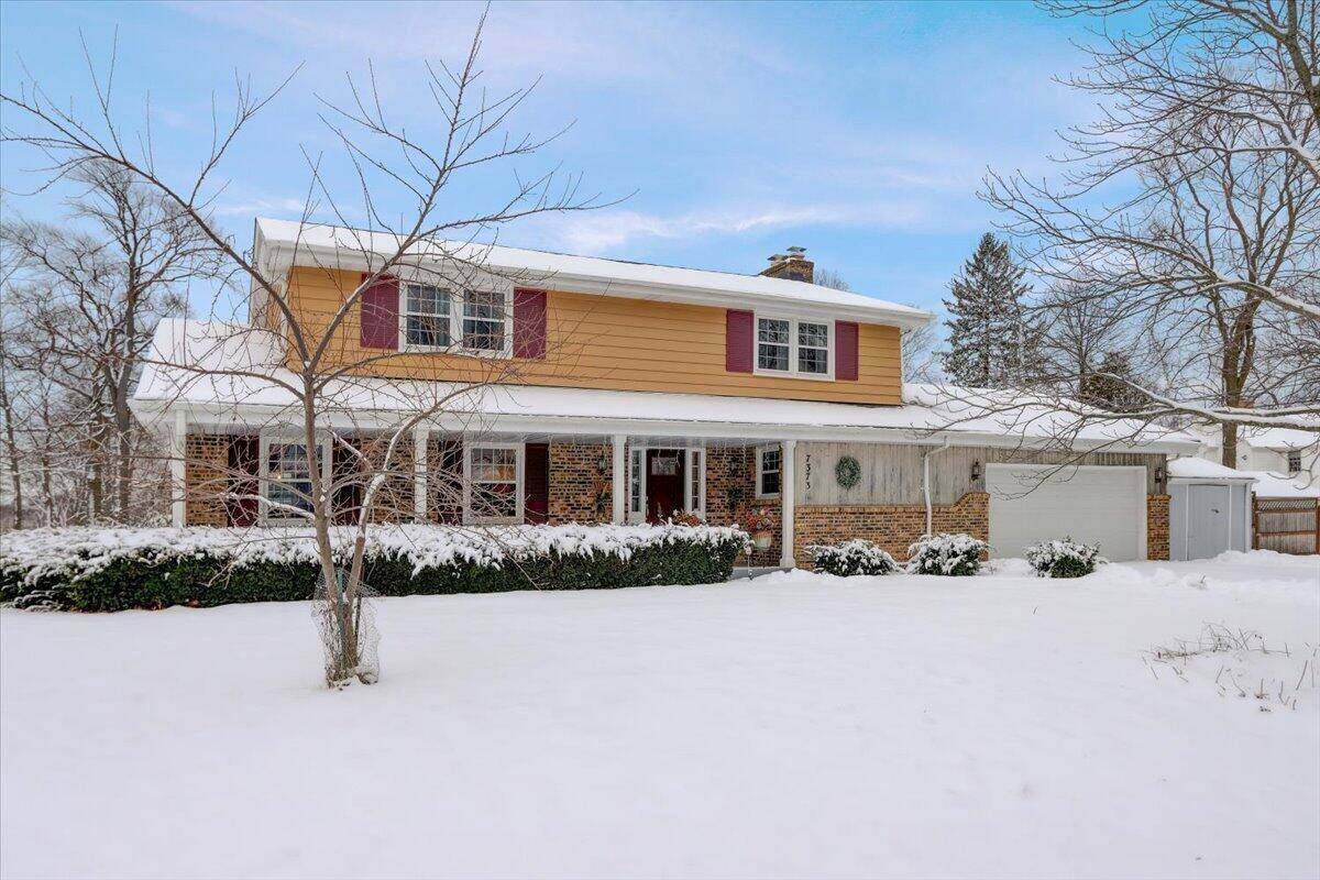 Fox Point, WI 53217,7373 N Santa Monica BLVD