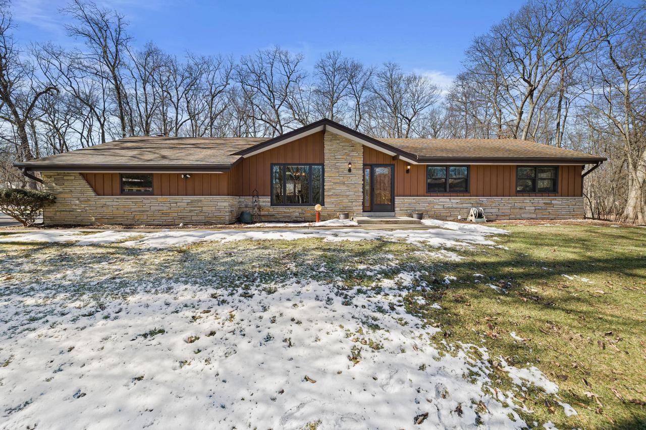 Sussex, WI 53089-2433,W267N7125 White Oak DRIVE