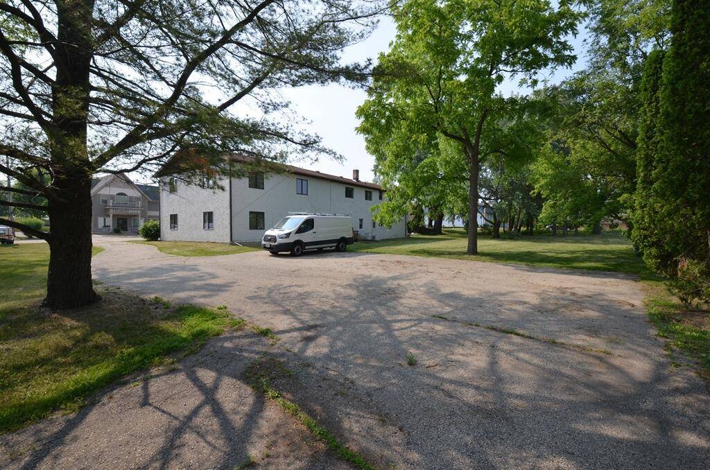 Whitewater, WI 53190-5319,209 S Taft STREET