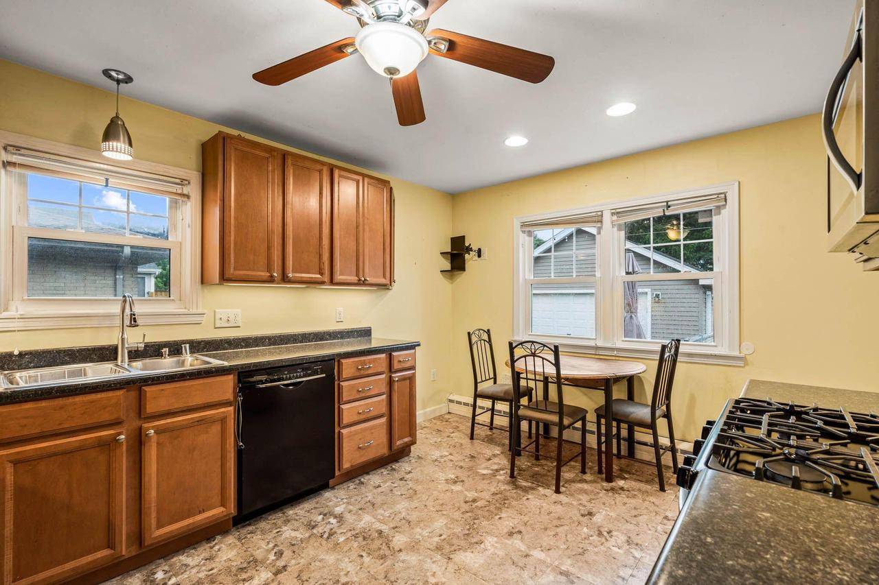 West Allis, WI 53227,2375 S 95th STREET