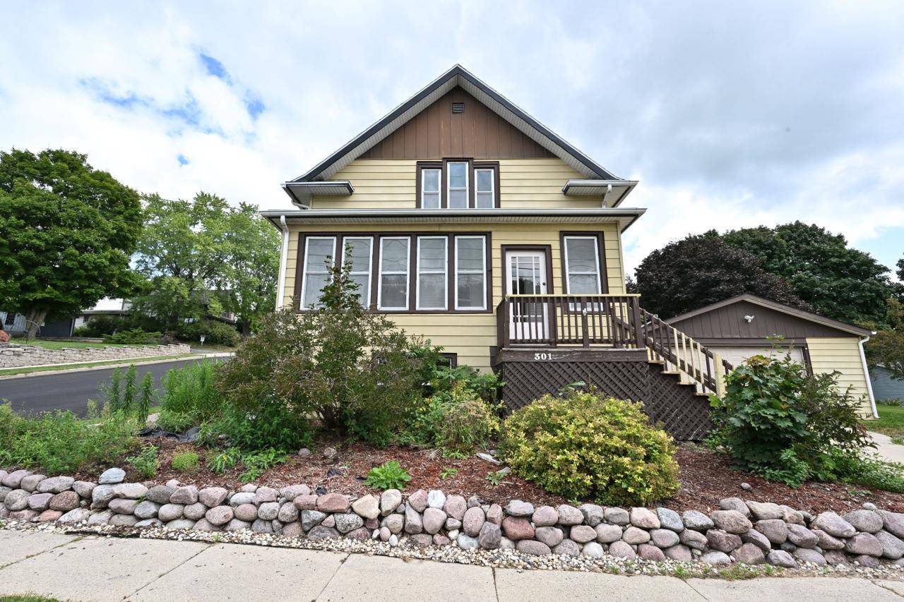 Theresa, WI 53091,301 S Milwaukee STREET