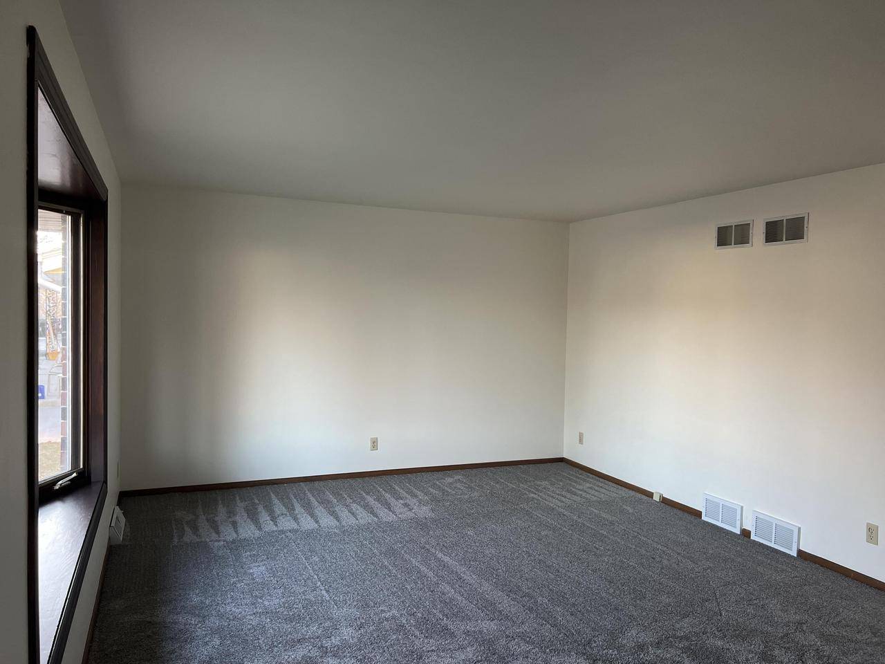 West Allis, WI 53227,11105 W Ohio STREET #11107