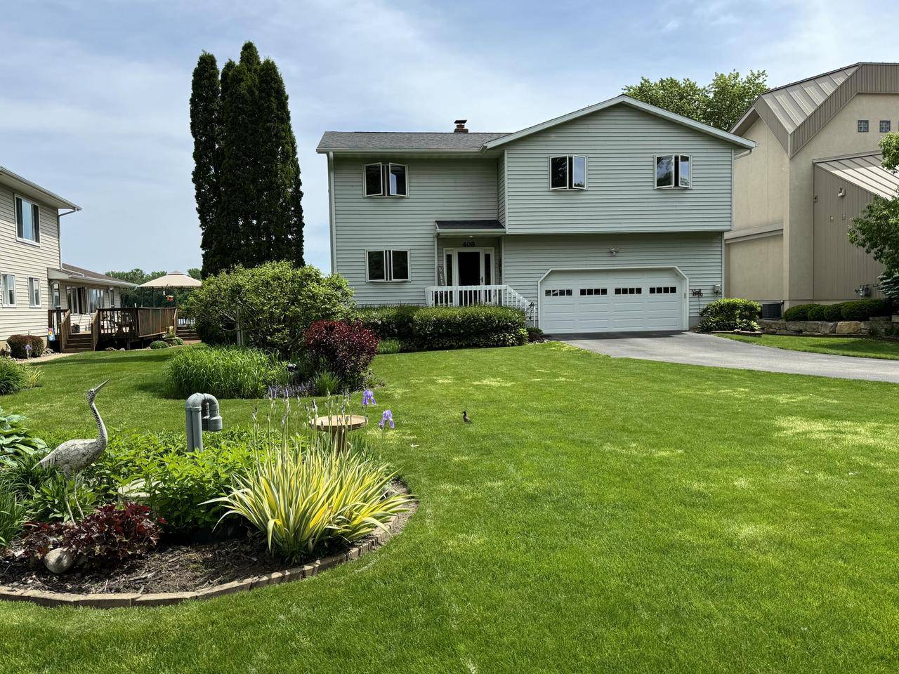 La Crescent, MN 55947,408 Shore Acres ROAD