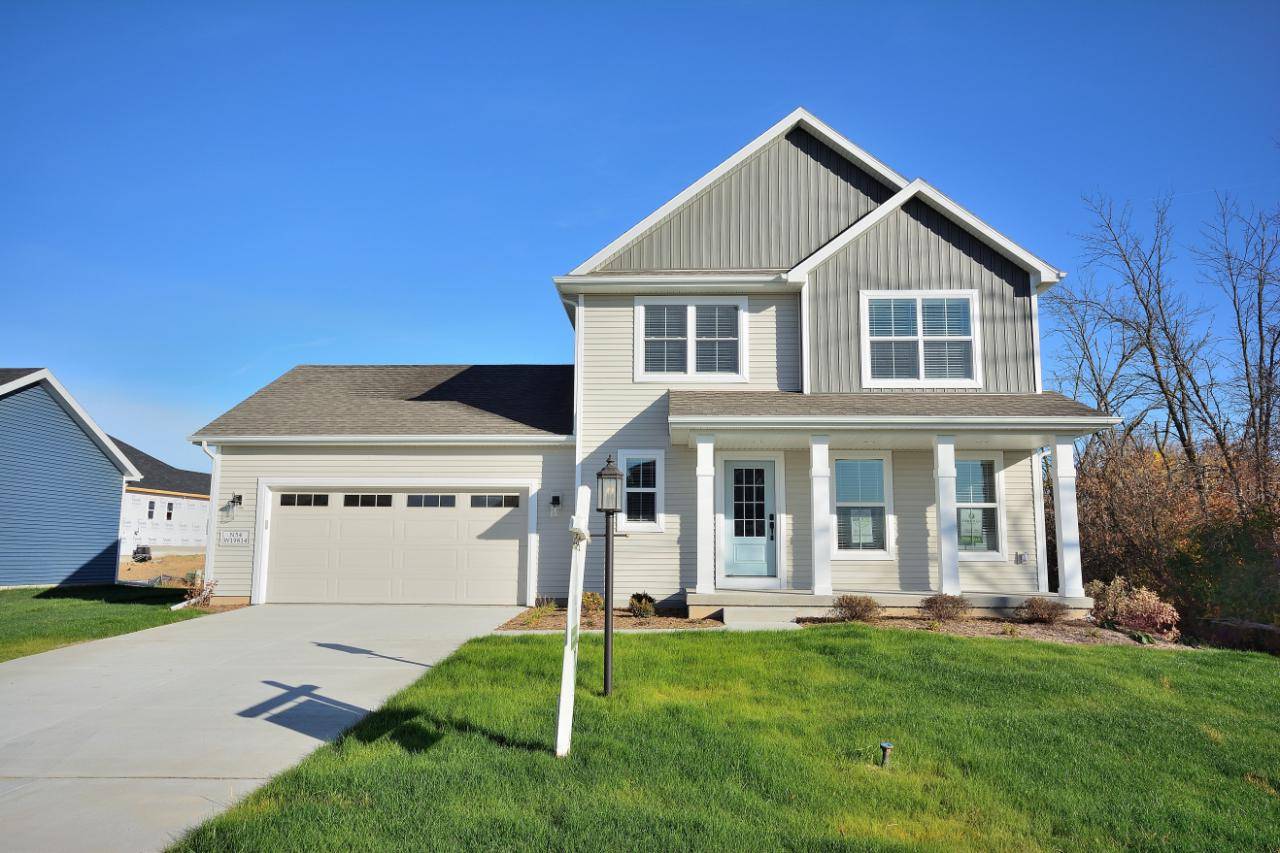 Menomonee Falls, WI 53051,N54W19814 Helman DRIVE