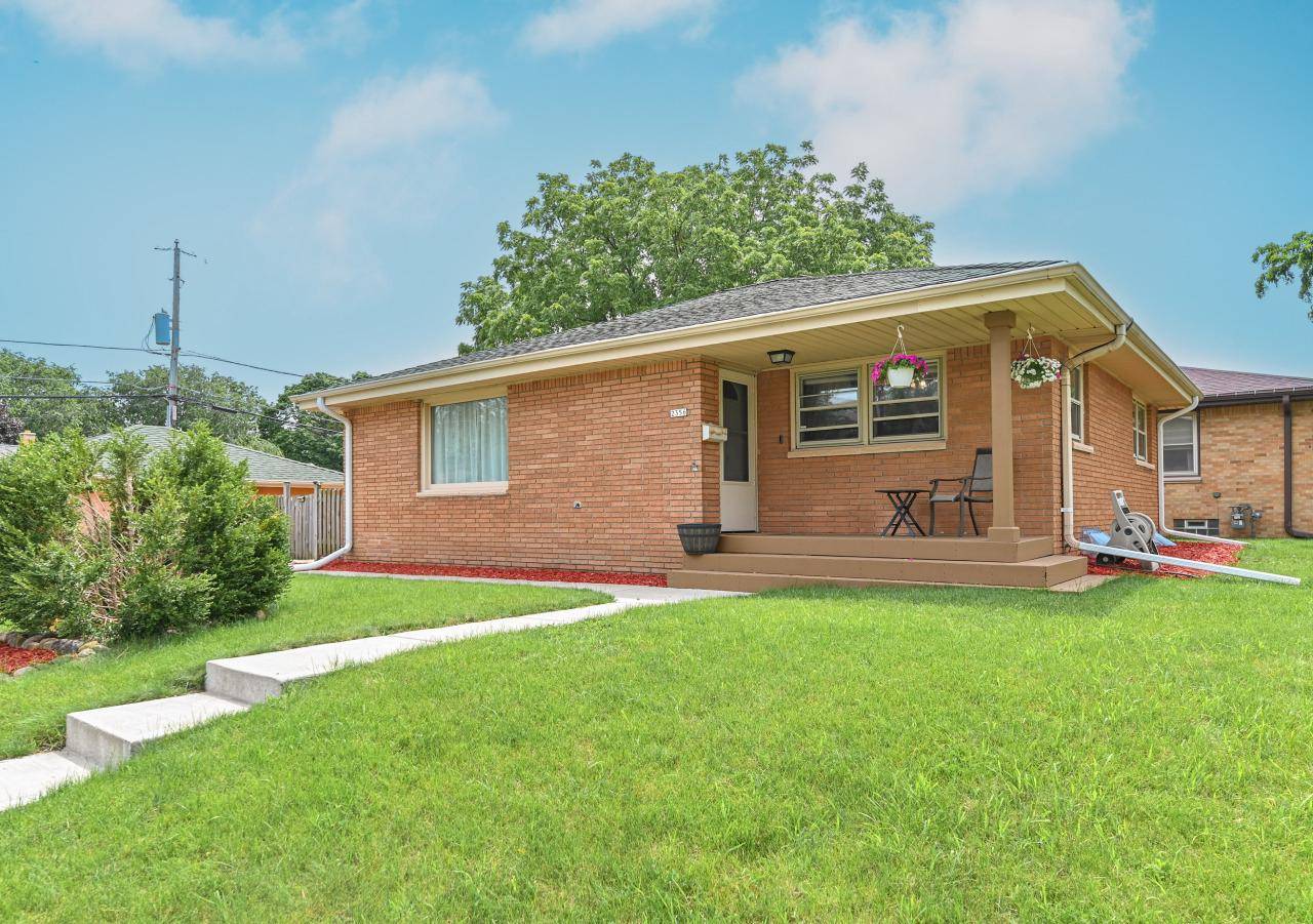 West Allis, WI 53227-2202,2356 S 96th STREET