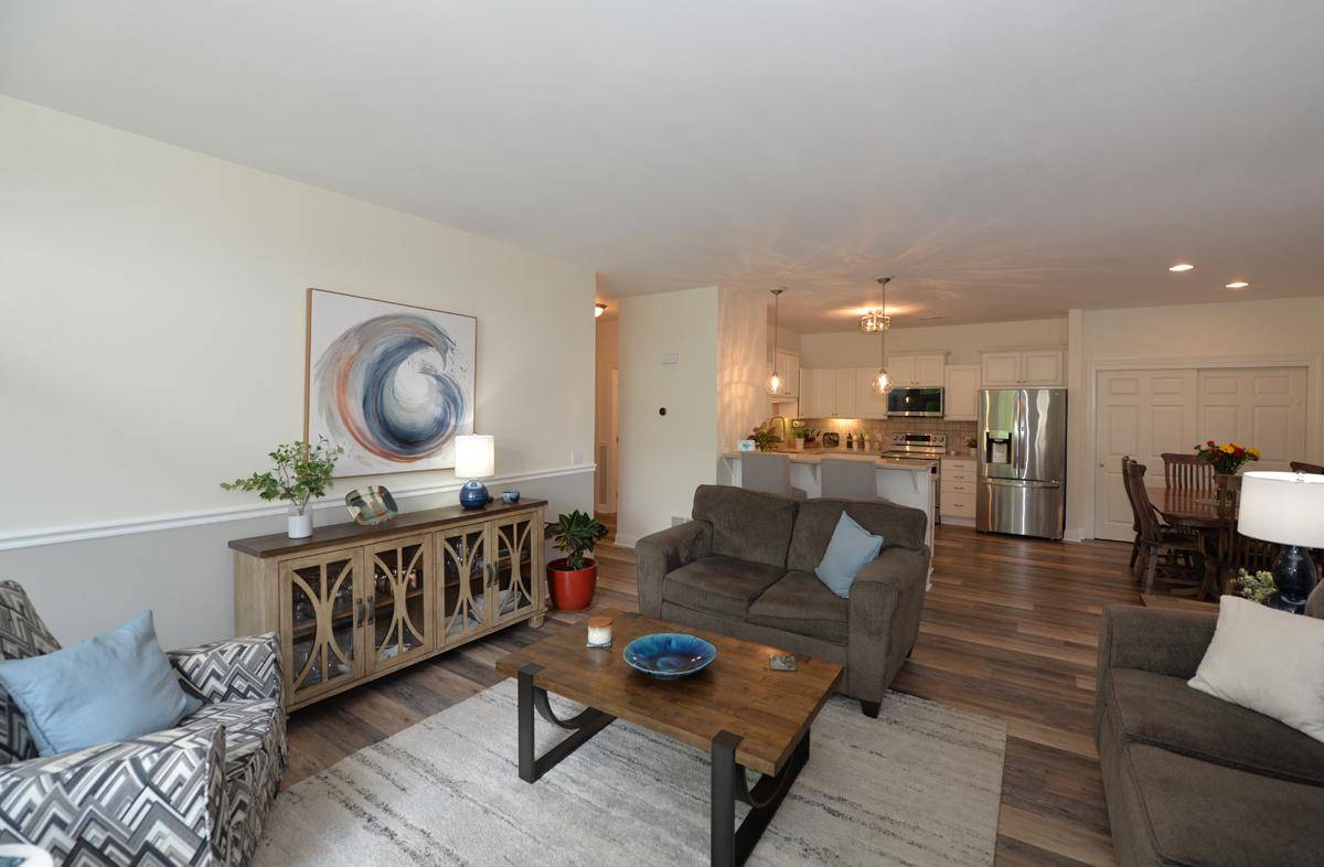 Mount Pleasant, WI 53406-7002,1059 Stratford COURT #201