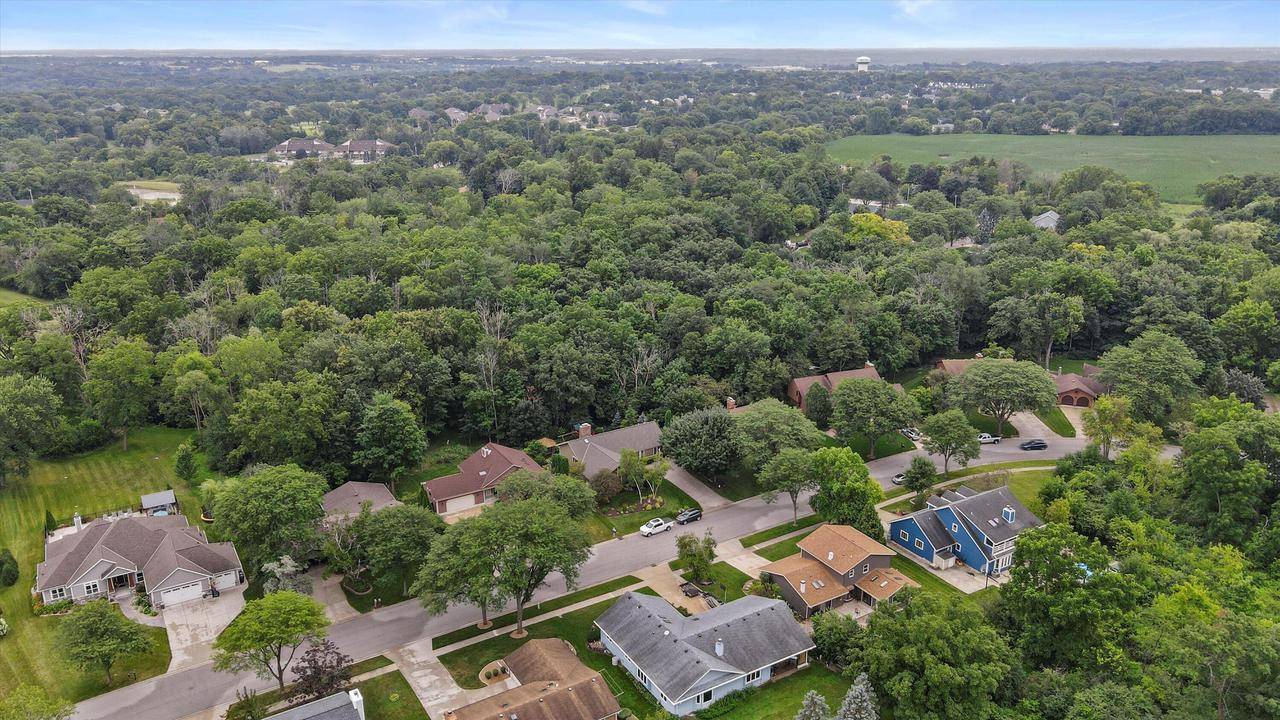 Franklin, WI 53132,7949 W Imperial DRIVE