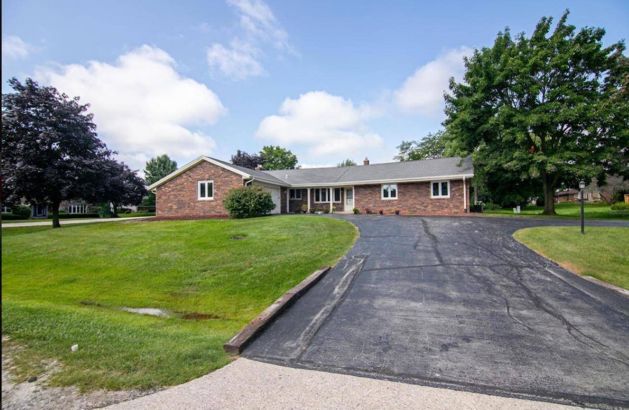 Mount Pleasant, WI 53406-2755,1738 Patriot WAY