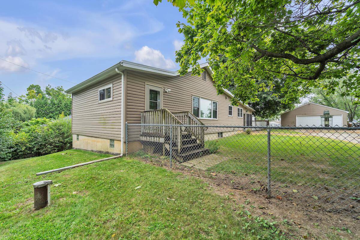 Trevor, WI 53179-9495,23919 126th STREET