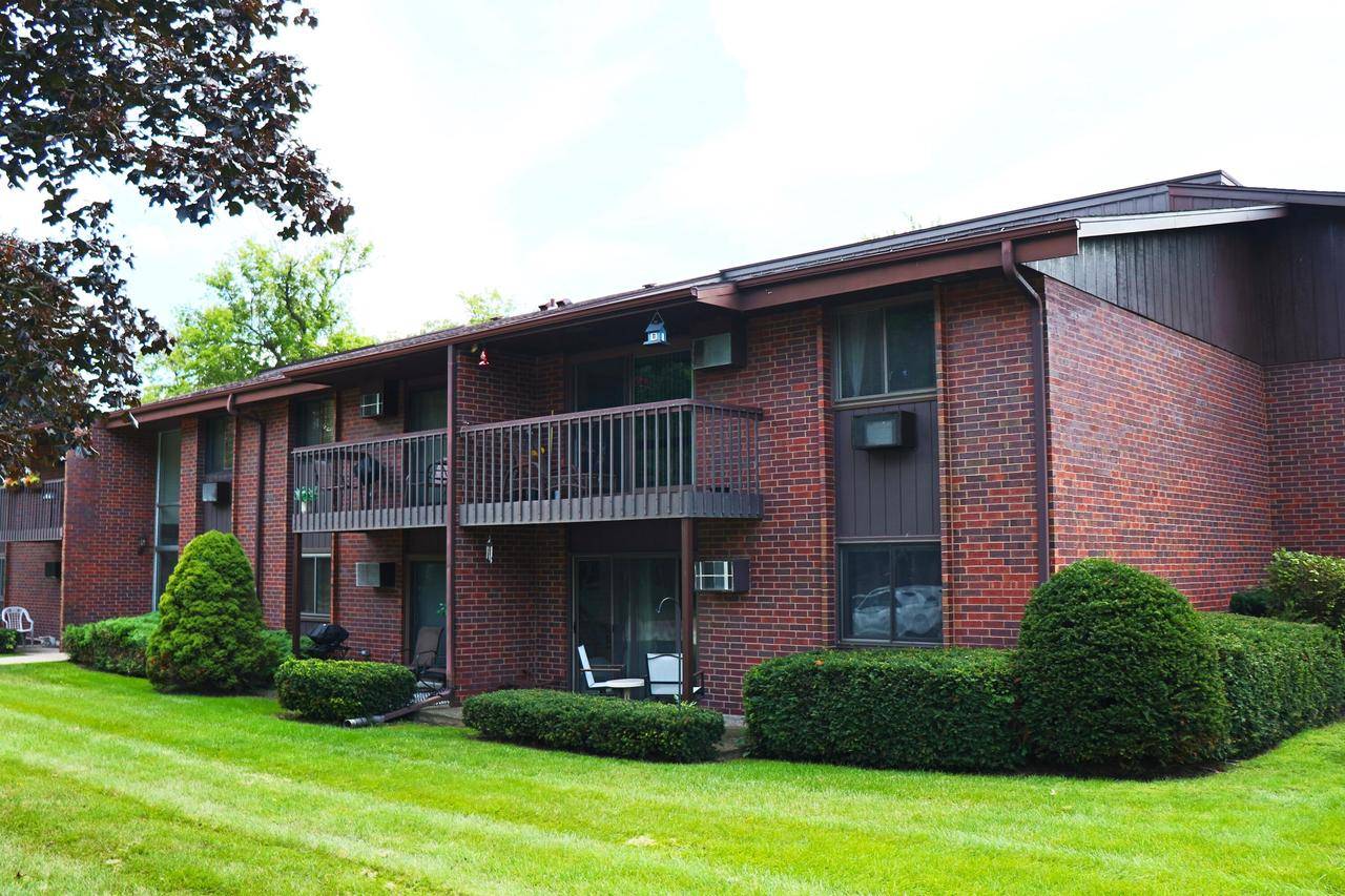 Lake Geneva, WI 53147,1250 Wisconsin STREET #102B