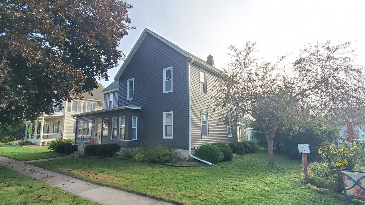 West Salem, WI 54669,211 Youlon STREET N