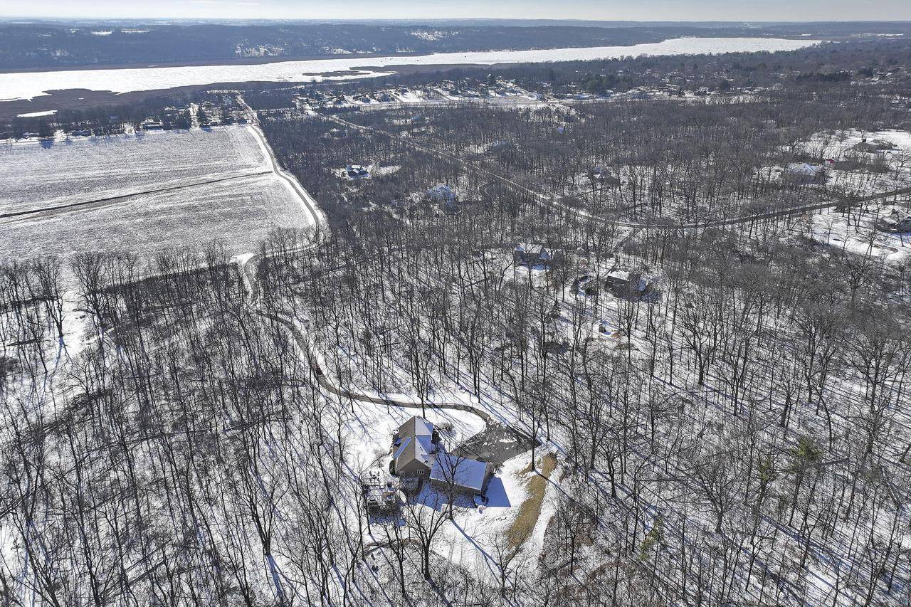 Lake Geneva, WI 53147-2985,W3430 Park DRIVE