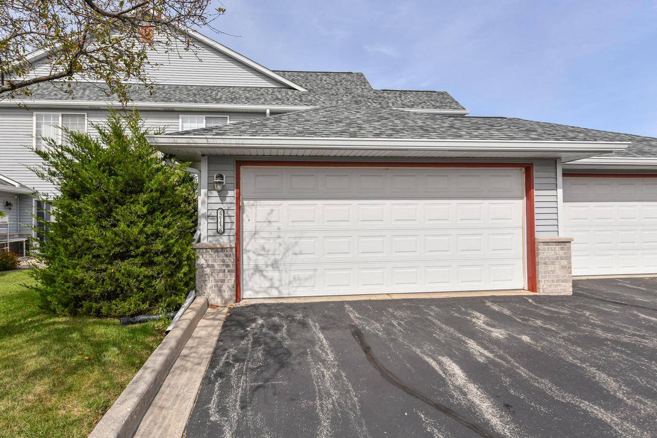 Waukesha, WI 53188-1491,2211 N University DRIVE #6