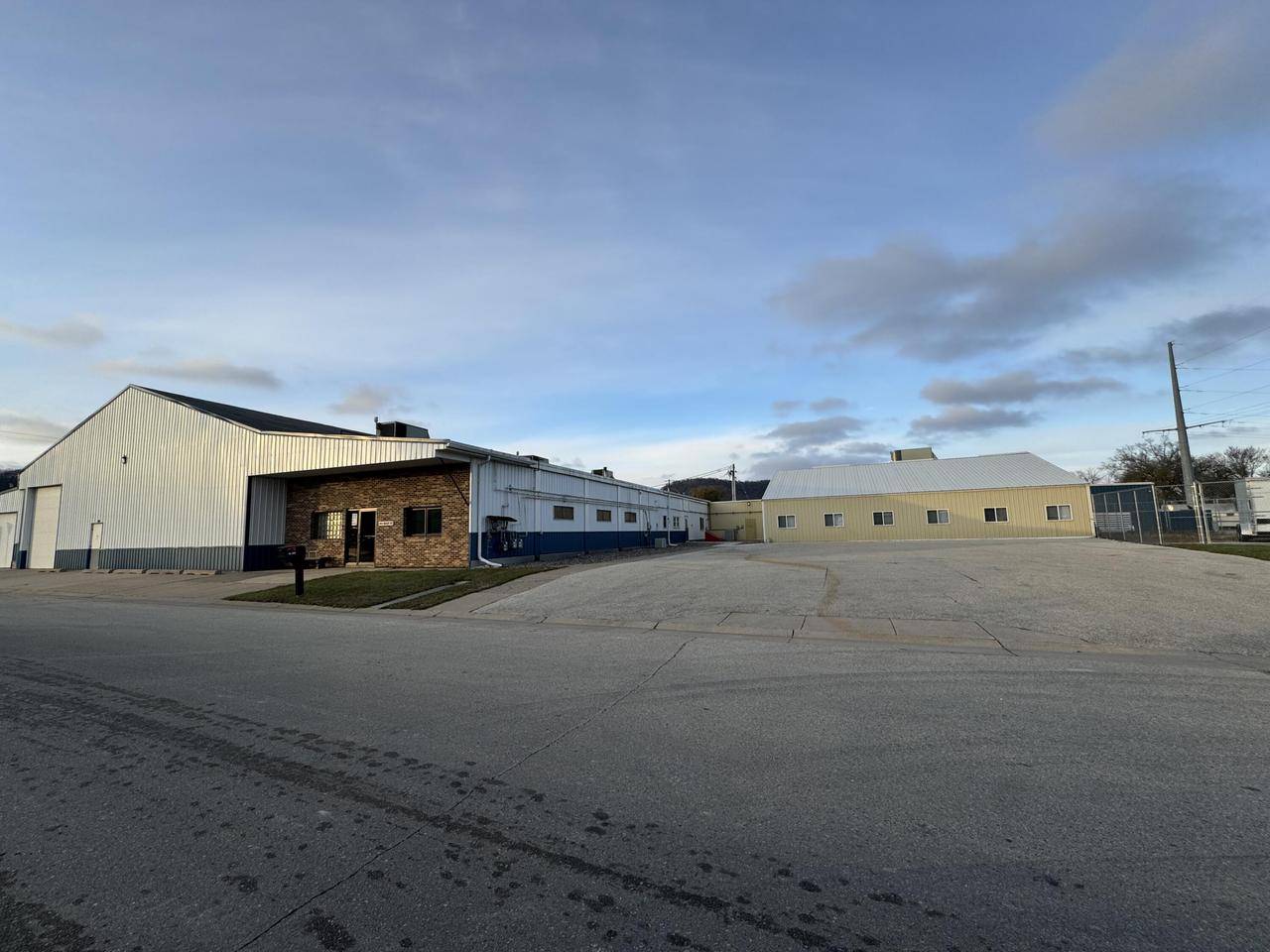 La Crescent, MN 55947,190 Main STREET