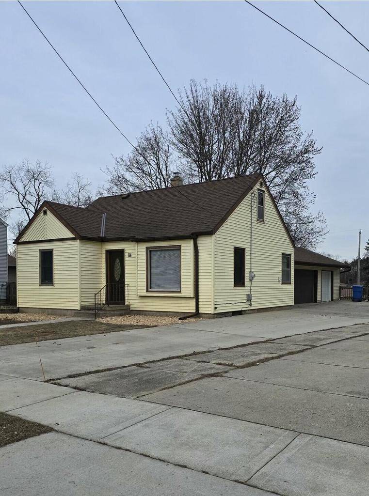Watertown, WI 53098,1125 Center STREET