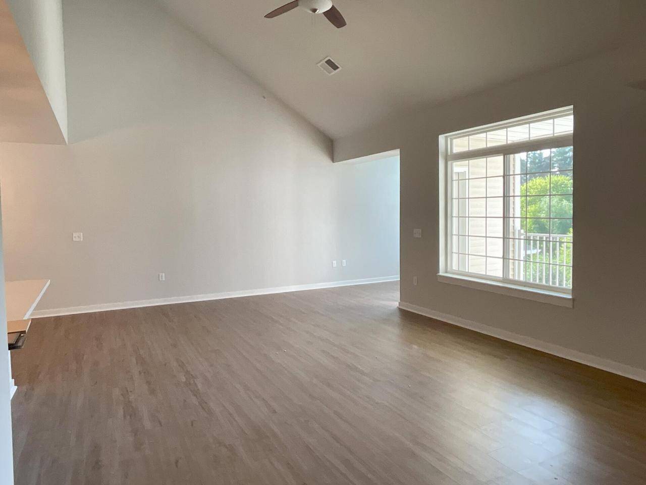 Mukwonago, WI 53149,1629 Grey Fox TRAIL #G