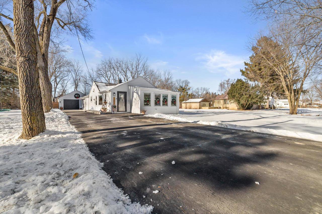 Mount Pleasant, WI 53406,1206 N Summerset DRIVE