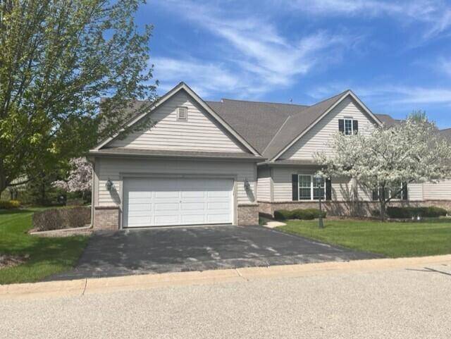 Slinger, WI 53086,1818 Cedar Ridge DRIVE