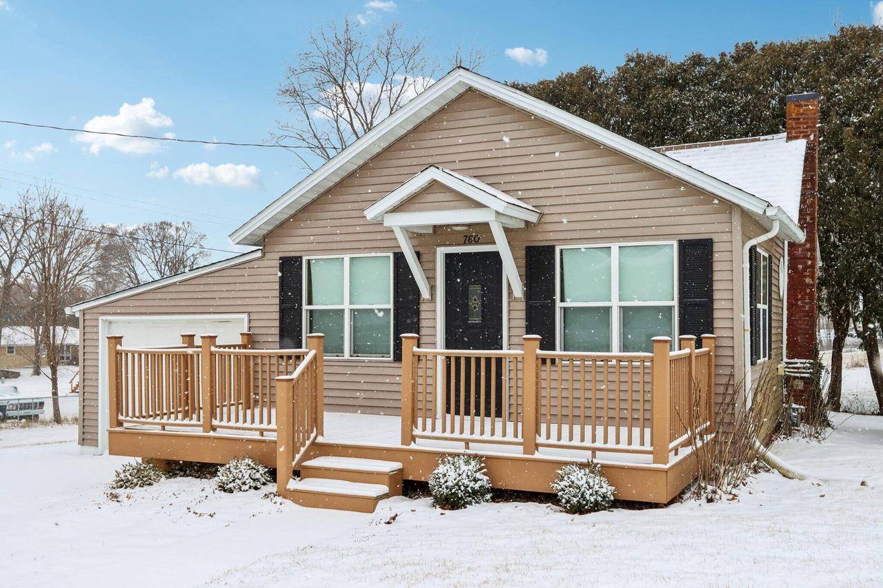 Platteville, WI 53818-1719,760 N Elm STREET