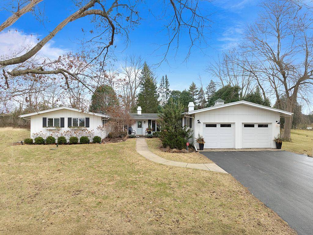 Lake Geneva, WI 53147-4048,W3673 Maple LANE