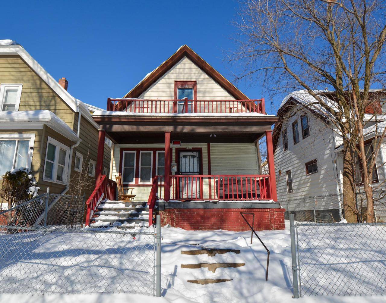 Milwaukee, WI 53206-3070,1006 W Nash STREET