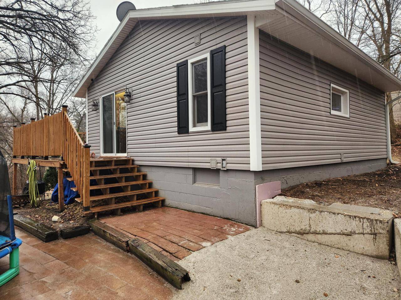 Burlington, WI 53105-8324,32901 Clarence STREET