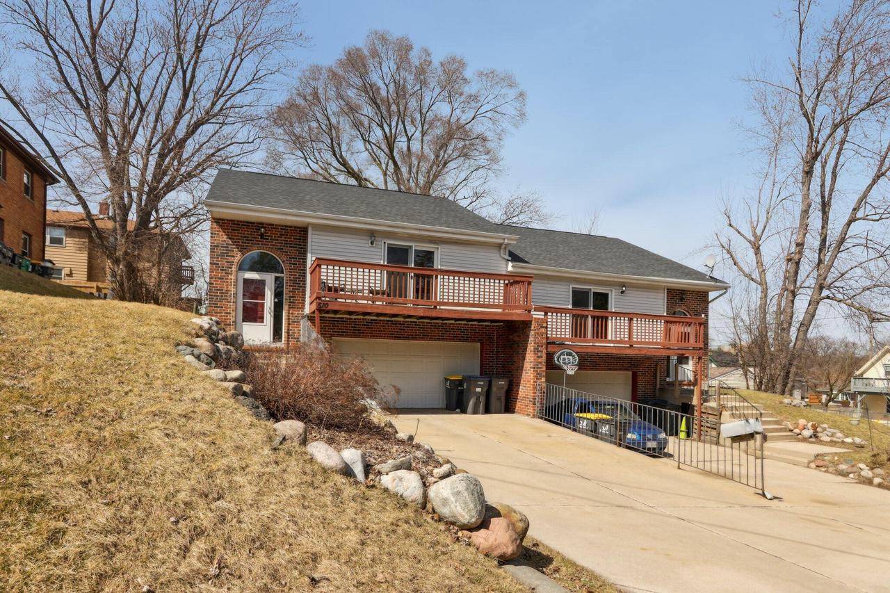Waukesha, WI 53188,508 Hyde Park AVENUE #510