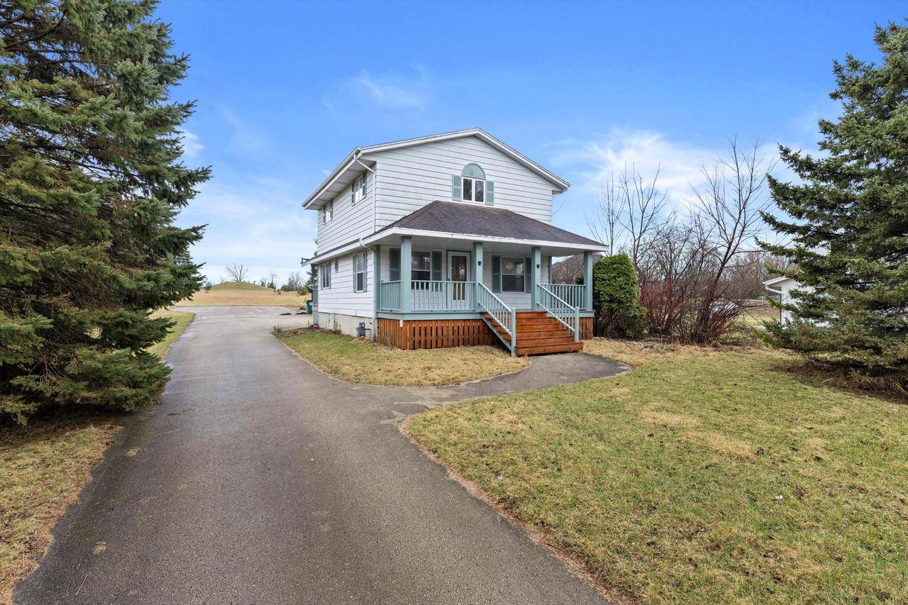 Franklin, WI 53132-8444,2931 W Forest Hill AVENUE