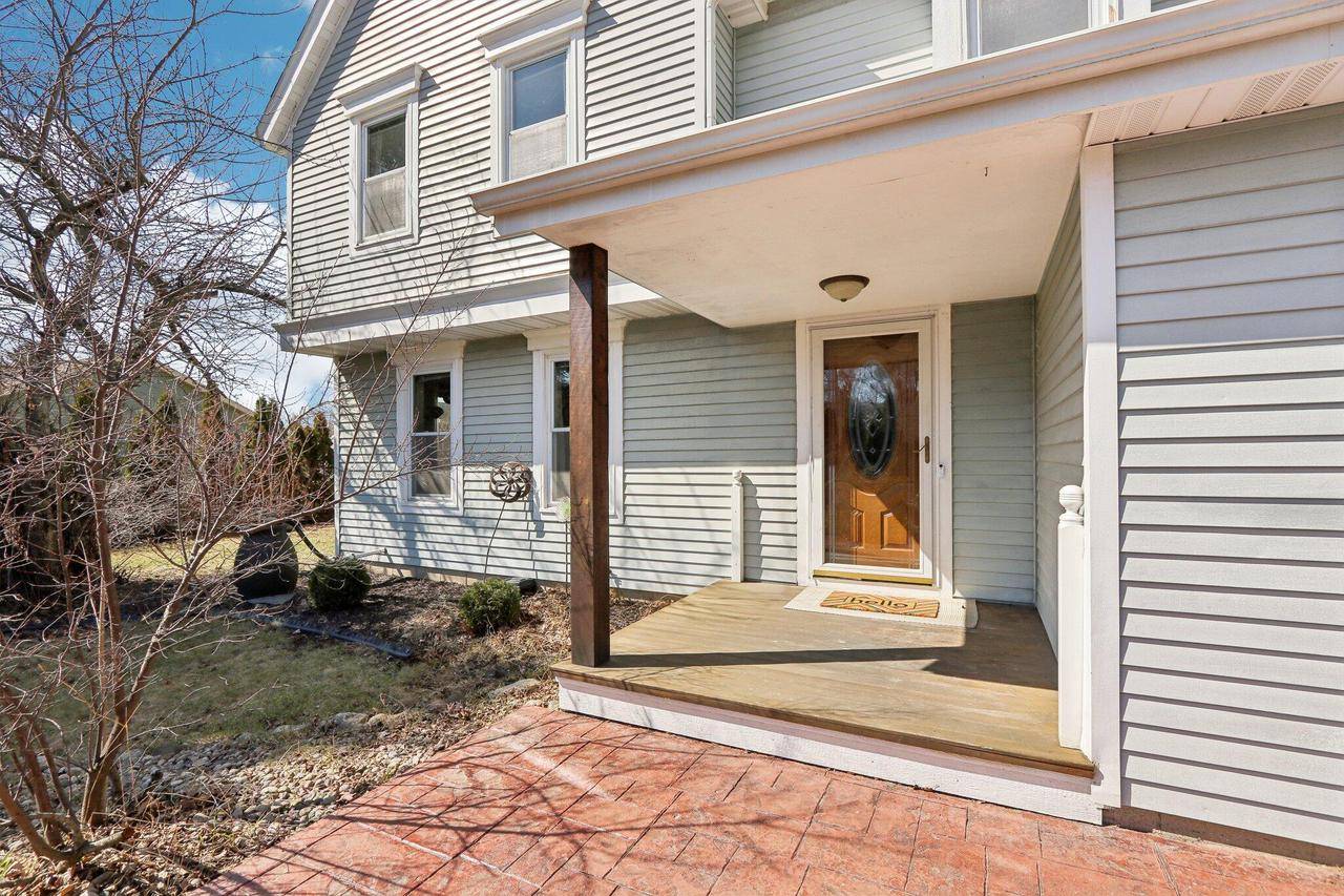 Brookfield, WI 53005,1055 S Sunny Slope ROAD